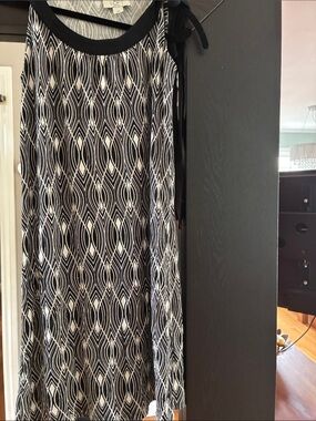 LOFT Black & White Geometric Sleeveless Summer Dress, Petite small